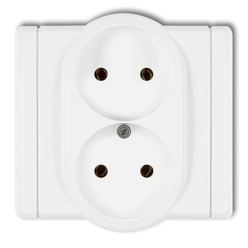 Gniazdo podwójne bez uziemienia 2x2P z przesłonami torów Karlik seria FLEXI FGP-2p kolor biały