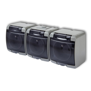 Gniazdo potrójne z uziemieniem 3x2P+Z klapka dymna; przesłony torów prądowych Karlik seria JUNIOR 10GHE-3dp kolor popielaty