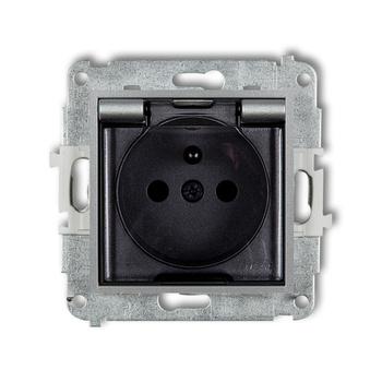 Mechanizm gniazda bryzgoszczelnego z uziemieniem 2P+Z klapka dymna, przesłony torów prądowych Karlik seria ICON 7IGPB-1zdp kolor srebrny metalik