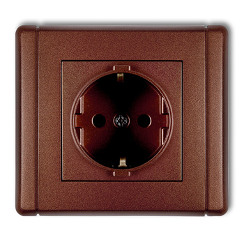 Gniazdo pojedyncze z uziemieniem SCHUKO 2P+Z z przesłonami torów Karlik seria FLEXI 9FGP-1sp kolor brązowy metalik