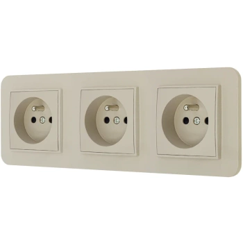 Trzy gniazda pojedyncze z ramką zaokrągloną seria MINI kolor taupe