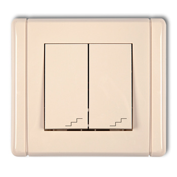 Łącznik podwójny schodowy Karlik seria FLEXI 1FWP-33 kolor beżowy