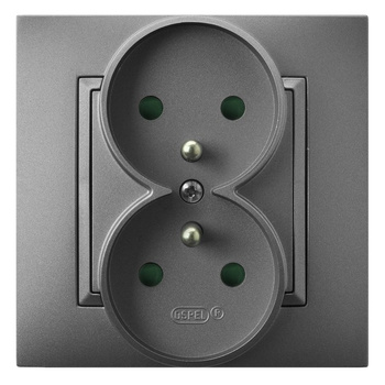 Gniazdo podwójne z uziemieniem z przesłonami torów prądowych, kompletne z ramką seria ARIA kolor Szary mat symbol GP-2UZP/70