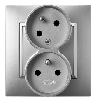 Gniazdo podwójne z uziemieniem z funkcją niezamienności faz, kompletne z ramką seria ARIA kolor Srebro symbol GP-2UC/18