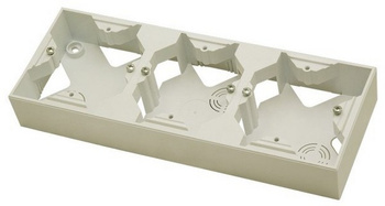 Puszka instalacyjna potrójna seria ARIA kolor Ecru symbol PNP-3U/27