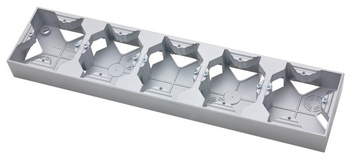 Puszka instalacyjna pięciokrotna seria ARIA kolor Srebro symbol PNP-5U/18