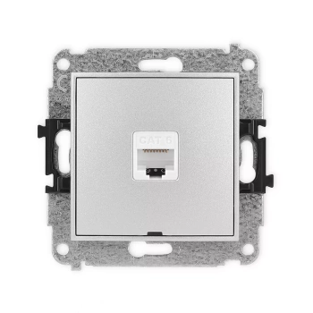 Mechanizm gniazda komputerowego pojedynczego 1xRJ45, kat. 6, 8-stykowy, bez pola opisowego Karlik seria ICON 7IGKBO-3 kolor srebrny metalik