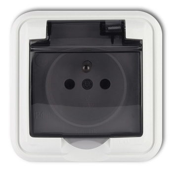 Gniazdo bryzgoszczelne z uziemieniem 2P+Z klapka dymna Karlik seria LIZA GPH-1zd kolor biały