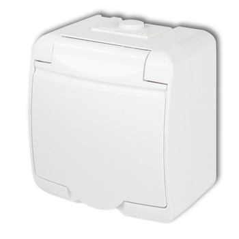 Gniazdo pojedyncze z uziemieniem 2P+Z klapka biała; bez przesłon Karlik seria JUNIOR GHE-1 kolor biały