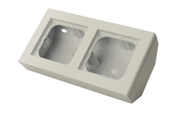 Puszka narożna do serii SONATA podwójna, wyposażona w ramkę seria SONATA kolor Ecru symbol PNP-2RN/27