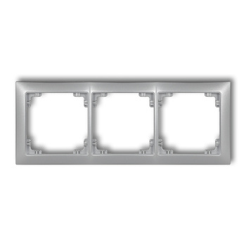 Ramka uniwersalna potrójna z tworzywa DECO Soft Karlik seria DECO 7DRSO-3 kolor srebrny metalik