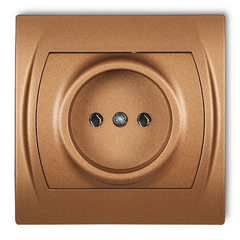 Gniazdo pojedyncze bez uziemienia 2P bez przesłon torów prądowych Karlik seria LOGO 8LGP-1 kolor złoty metalik