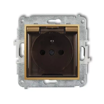 Mechanizm gniazda bryzgoszczelnego z uziemieniem 2P+Z klapka dymna, przesłony torów prądowych Karlik seria MINI 29MGPB-1zdp kolor złoty