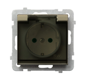 Gniazdo bryzgoszczelne z uziemieniem schuko IP-44 z przesłonami torów prądowych wieczko przezroczyste seria SONATA kolor Szampański złoty symbol GPH-1RSP/m/39/d