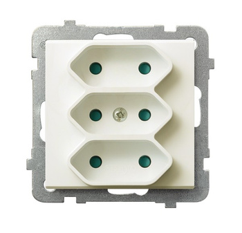 Gniazdo potrójne EURO z przesłonami torów prądowych seria SONATA kolor Ecru symbol GP-3RP/m/27
