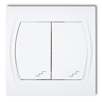 Łącznik podwójny schodowy Karlik seria LOGO LWP-33 kolor biały